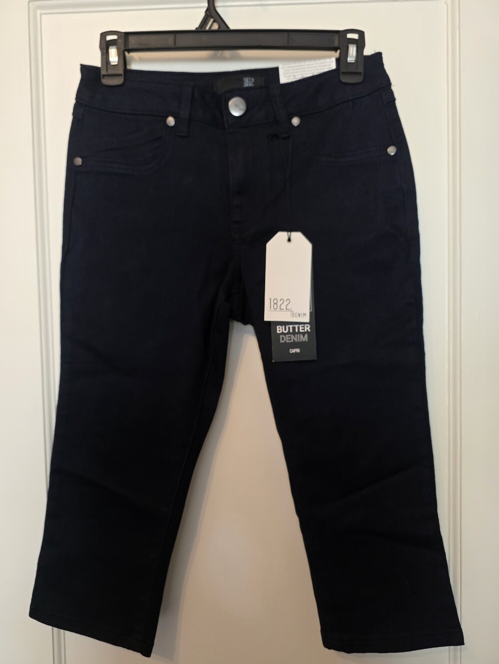 1822 Denim Butter Capri Dark Rinse Blue Size 6 Ultra Soft Stretch Jeans NWT